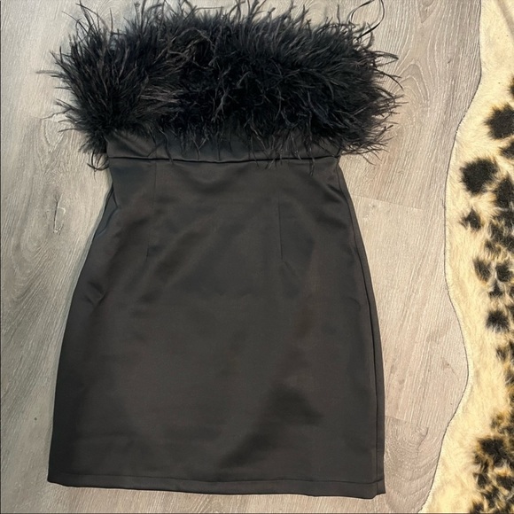 Black Marisa Feather mini dress - Picture 10 of 16